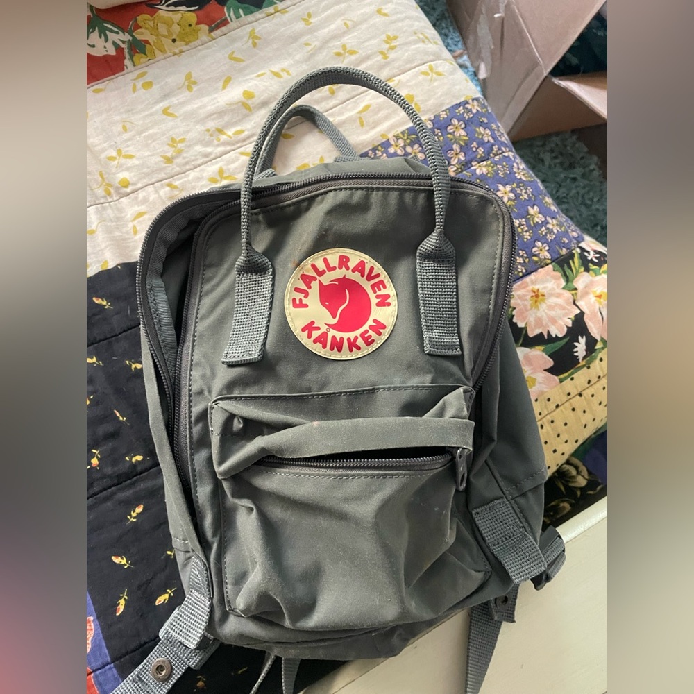 Mini Kånken Gray Backpack